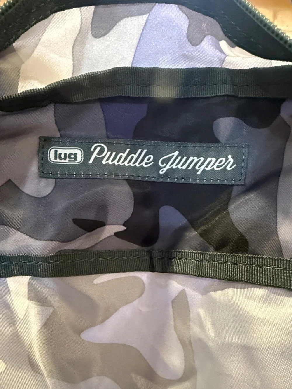 Lug Puddle Jumper camo bag - Picture 6 of 7